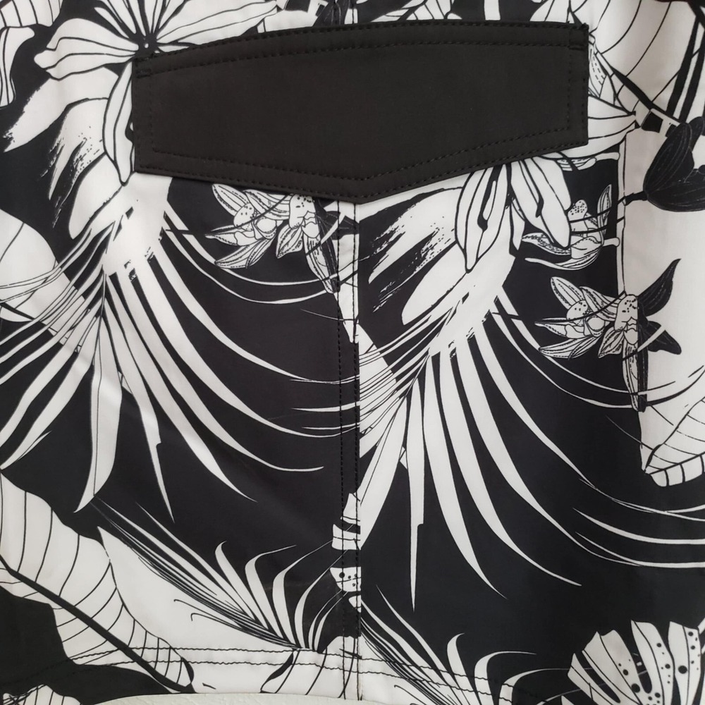 George Mens E-Board Swim Trunks with UPF 50+ Blk/White Leaves Size 3XL (48-50) - Picture 4 of 7